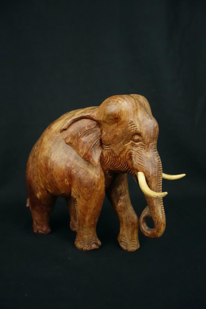 Handcarved Elephant Statue (10")