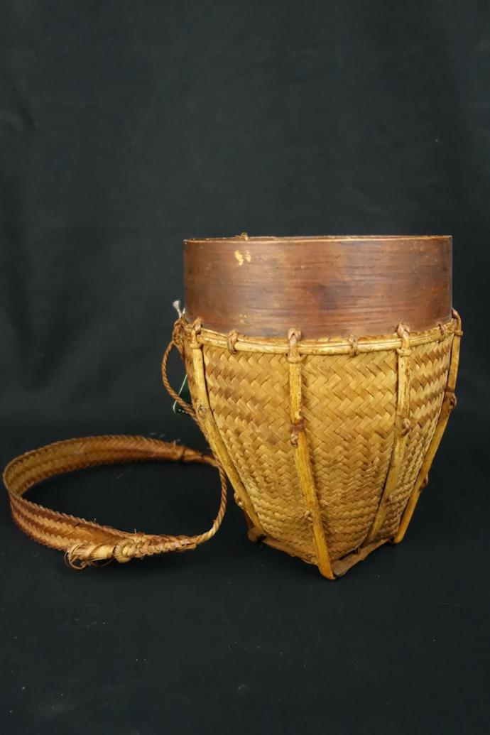 Smoked Khamu Gathering Basket