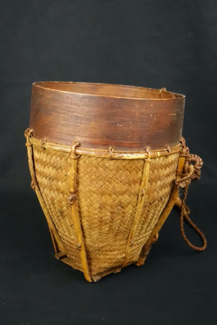 Smoked Khamu Gathering Basket
