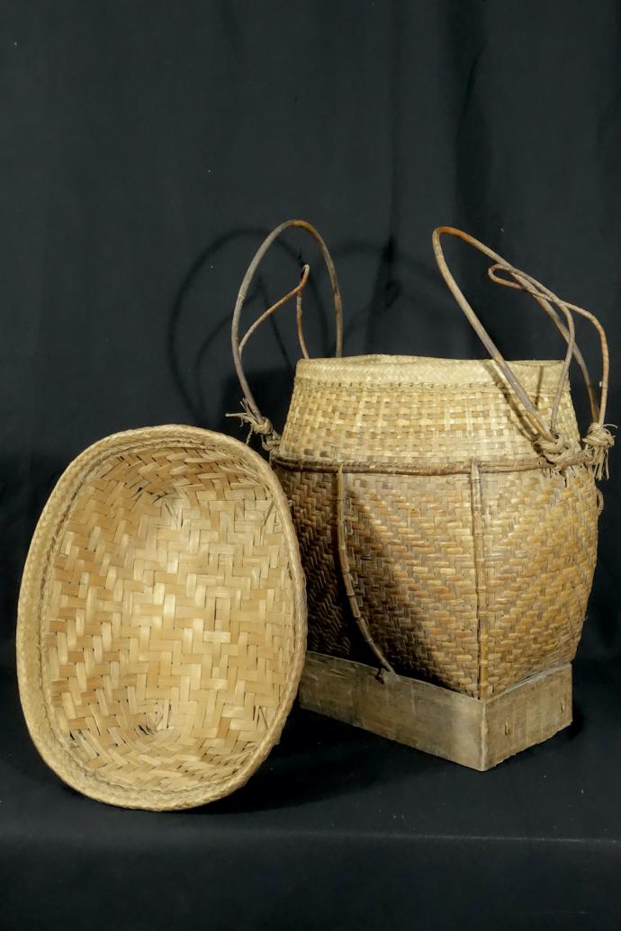 Newer Khamu Clothing Storage Basket