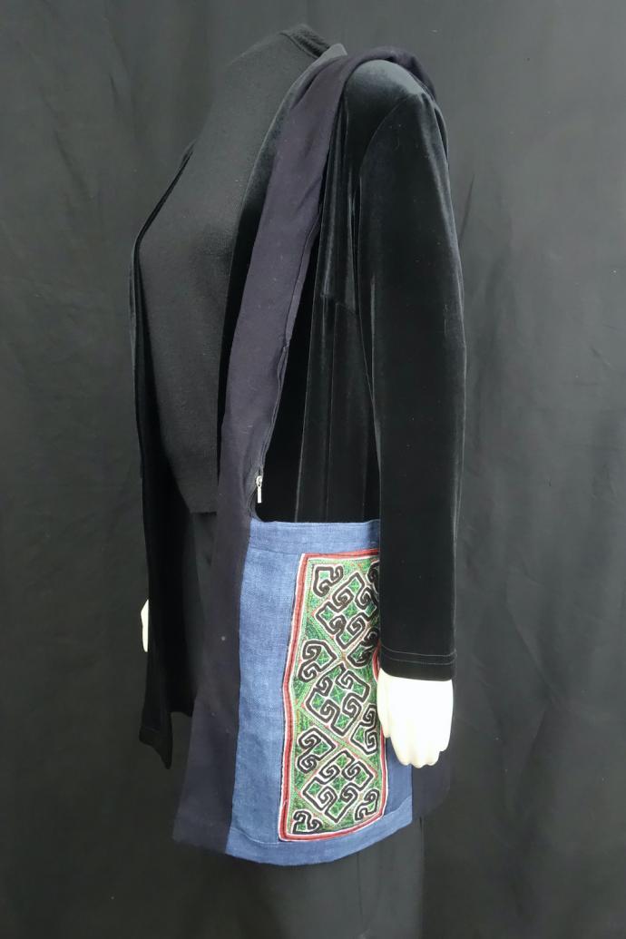 Black Hmong Belt-Embroidery Bag